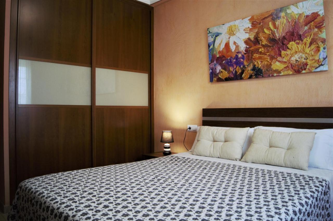 Amplio Piso 8 Mts Mezquita - Wifi - A/C - Parking Кордова Екстер'єр фото